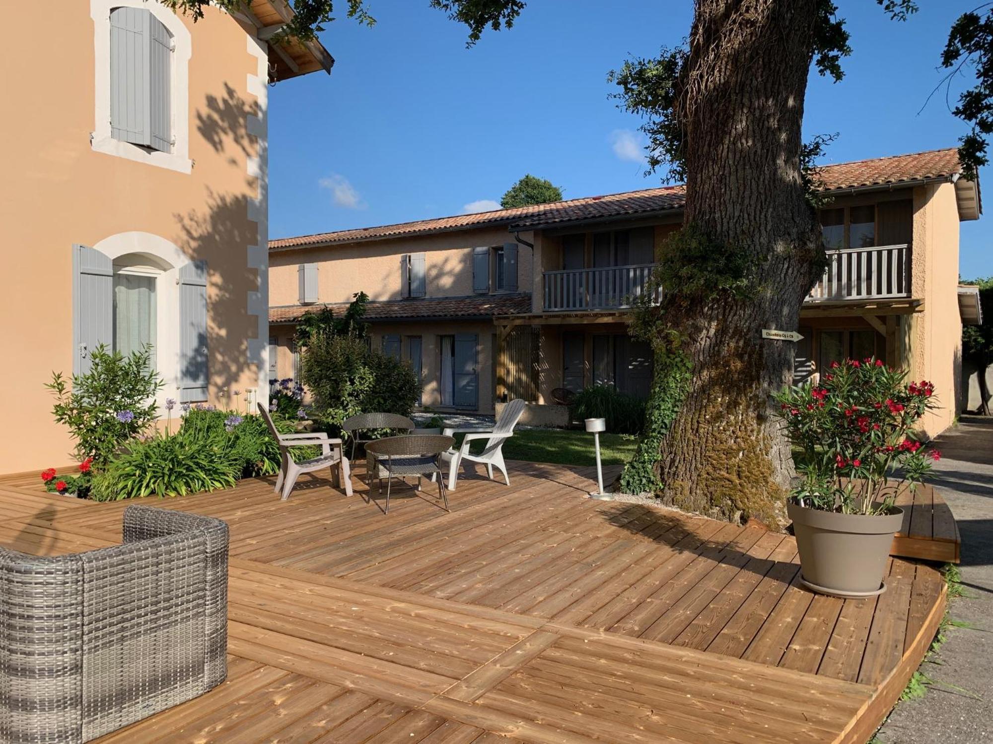 LOGIS - Hôtel L'Océana Lanton Exterior foto